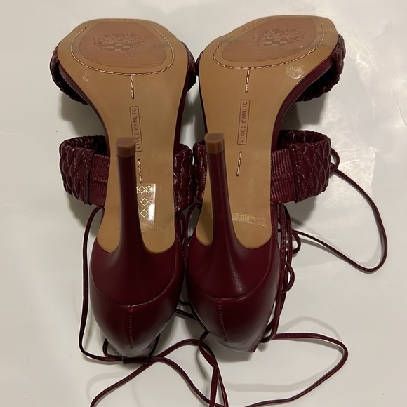 𝅺⭐️nwt Vince Camuto Antilique Fired Brick Quilted Stretch Sandals⭐️ - Picture 6 of 9